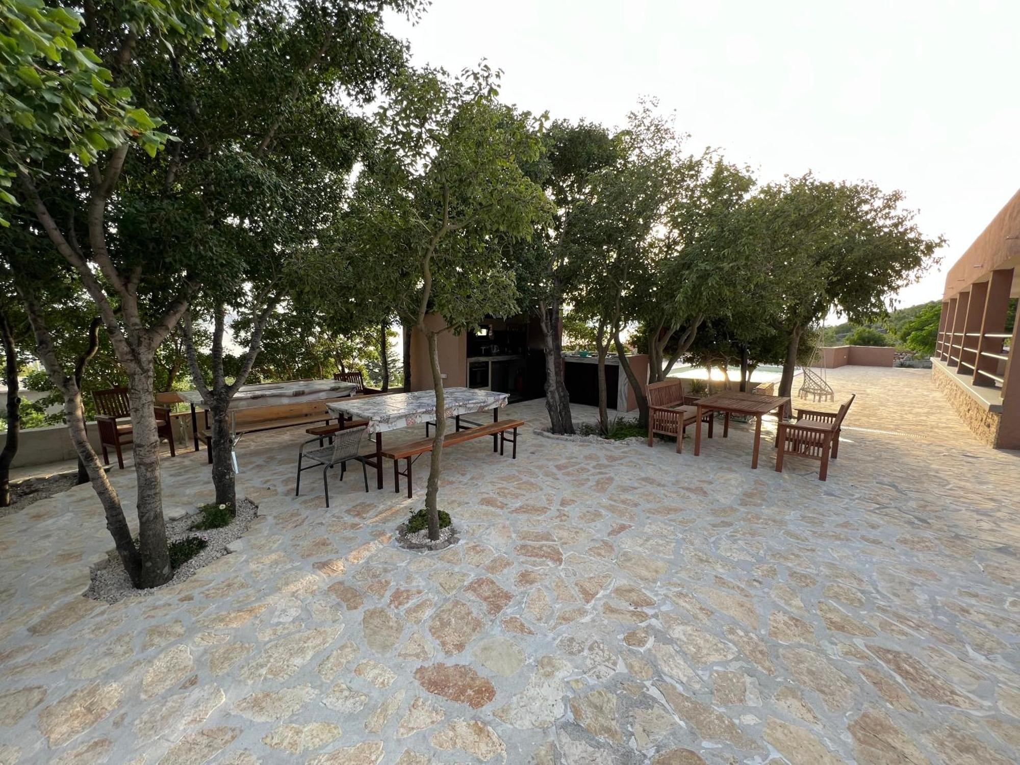 דירות Lukovo Šugarje Toto מראה חיצוני תמונה
